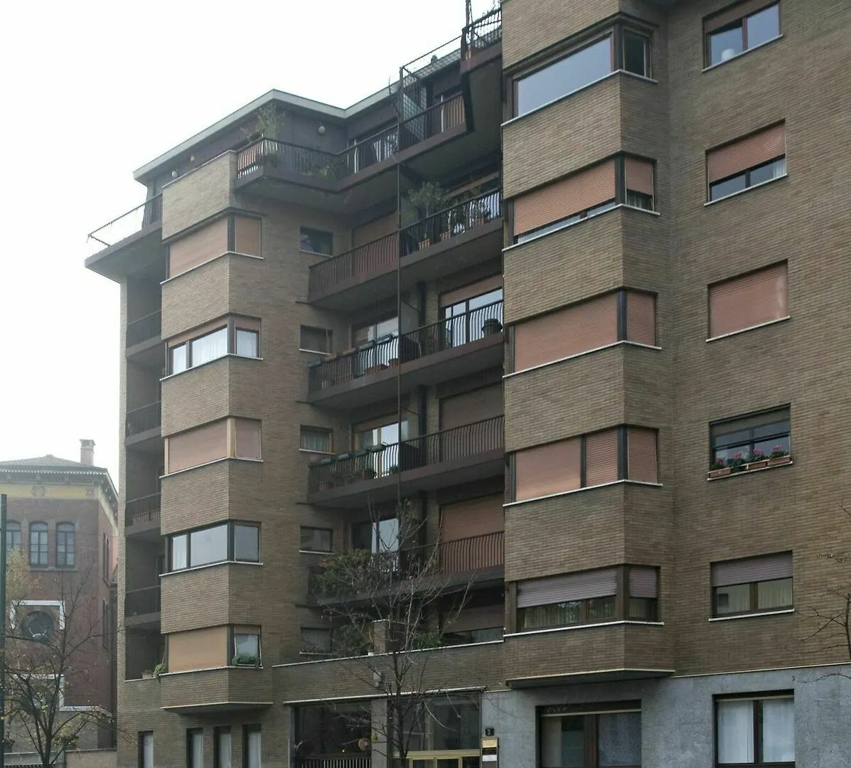 Rentclass - Armida Mediolan 0*,  Włochy